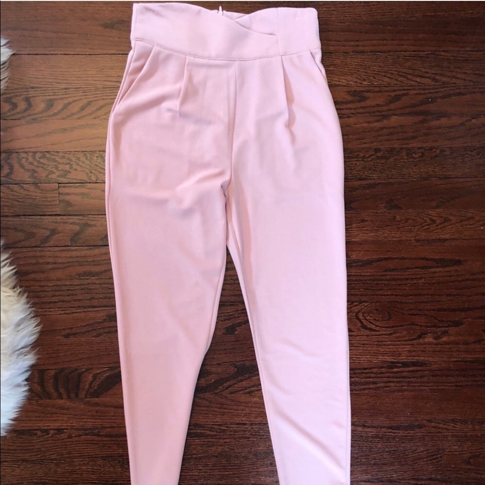 Boohoo Straight Leg Trousers - size UK 8